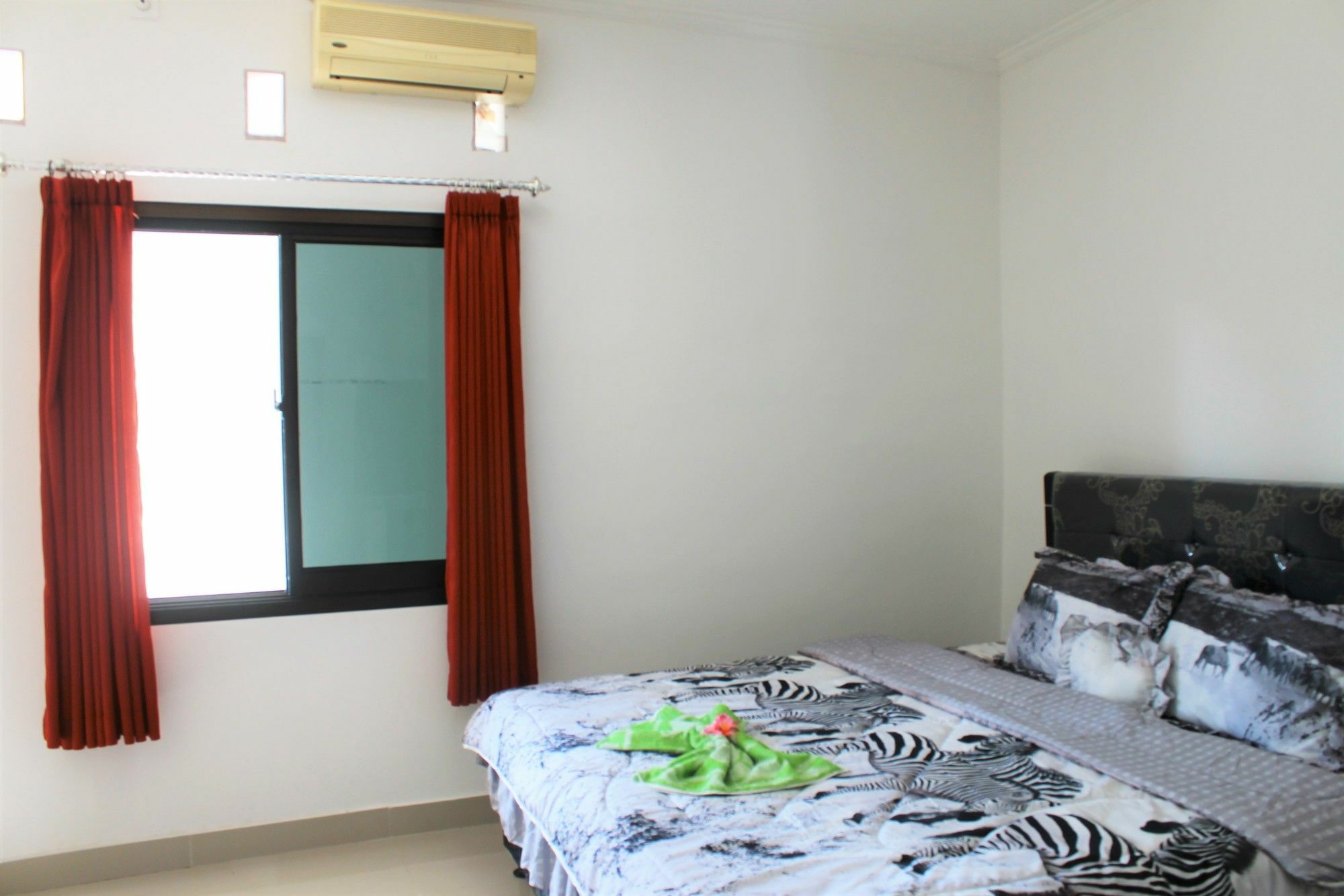Yuliana * Sanur (Bali)
