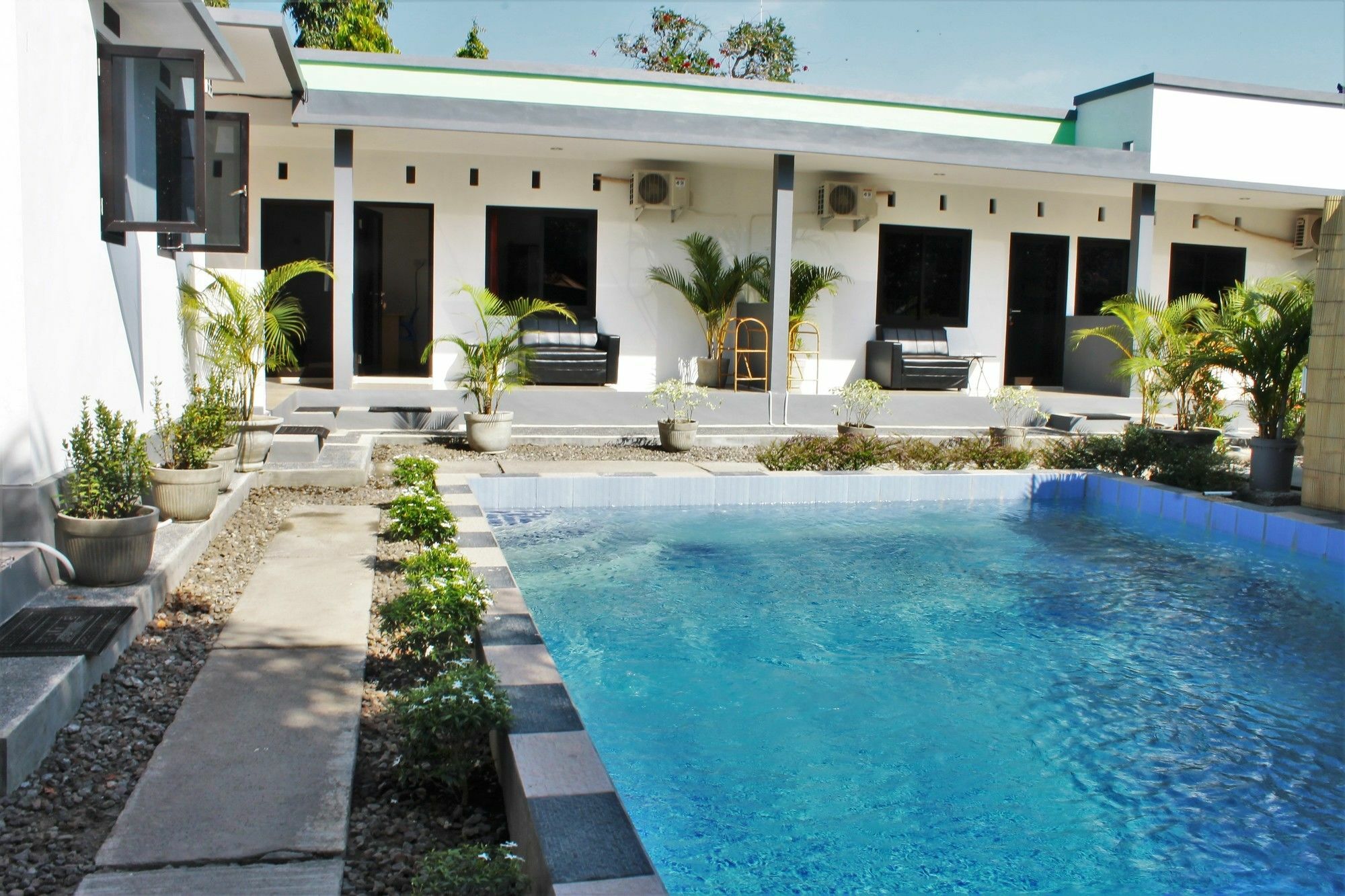 Yuliana Homestay *